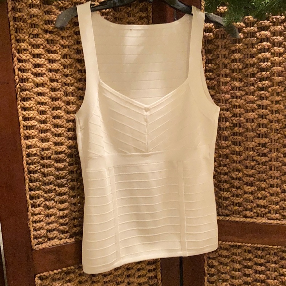 Form Fitting Sexy Top!